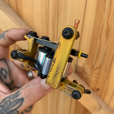 Yellow Iridescent Bulldog Power Liner