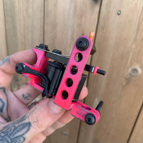 Distressed Neon Pink Bulldog Power Liner