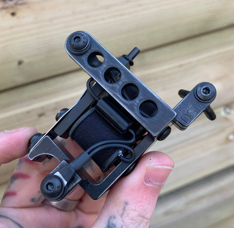Black Distressed Drilled Bulldog Power Liner